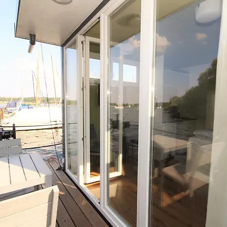 Cosy Houseboat Wannsee Botel Berlim