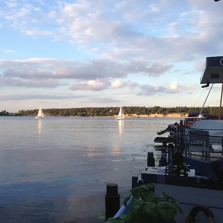 Cosy Houseboat Wannsee Botel Berlim
